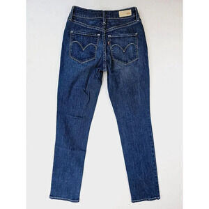 Levi's 25X28 Women's Bold Curve Classic Rise Slim Leg Women's Blue Jeans Size 0